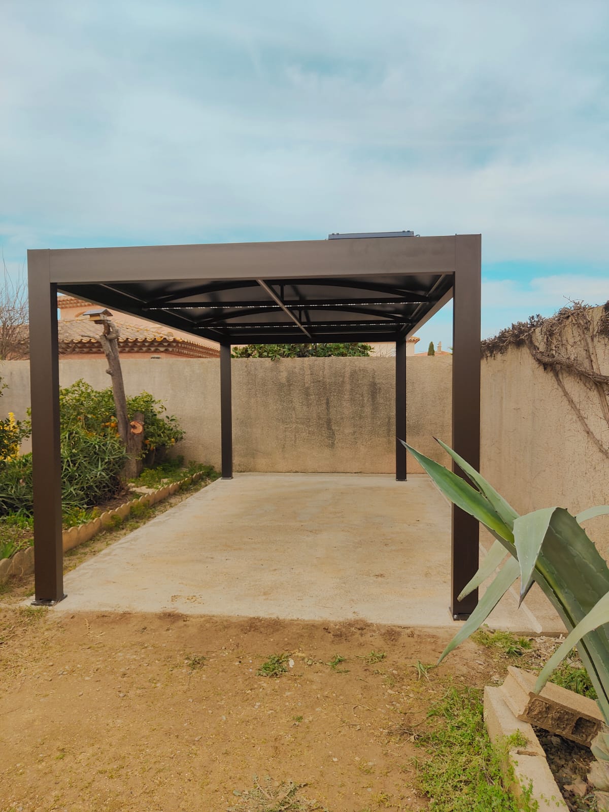 6 MARS 2025 INSTALLATION CARPORT ET FENETRE 