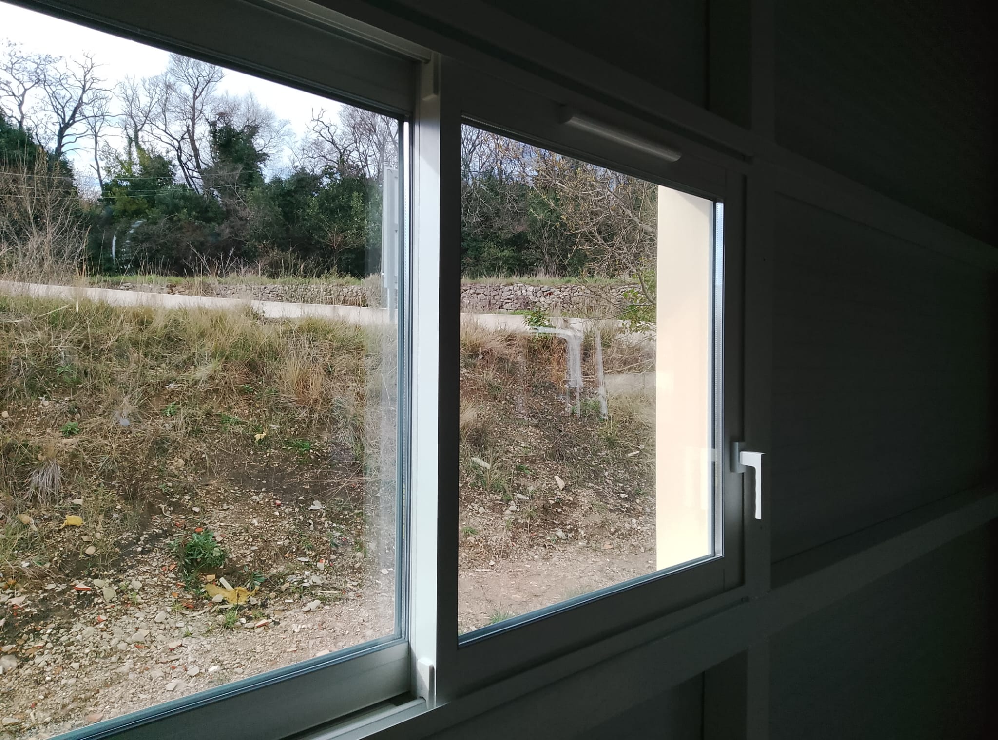 du 2 au 5/02/2026 pose de coulissants sur un beau chantier � Clermont l H�rault 